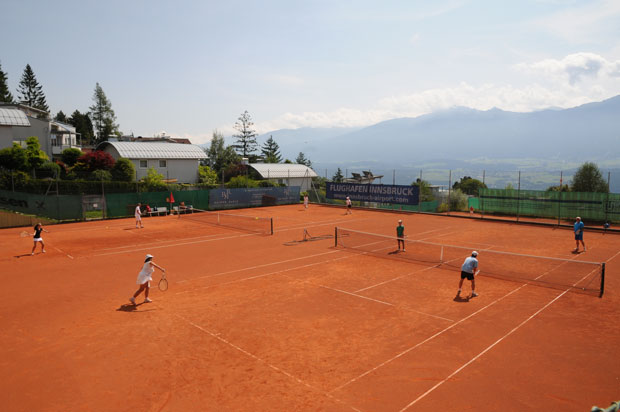 Tennisclub Hungerburg - 29. Schlutzkrapfenturnier